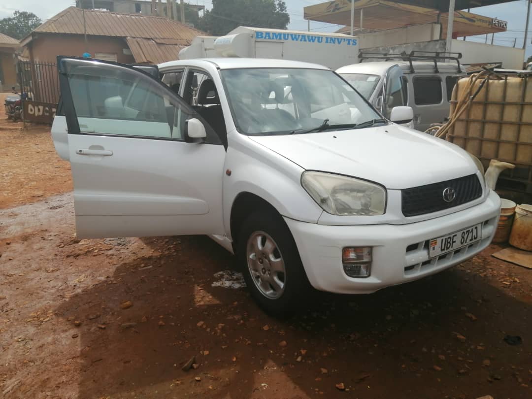 self drive Rwanda