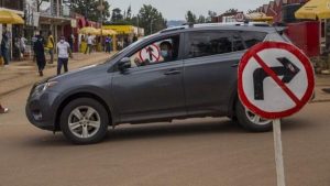Read more about the article Tips of Driving when you hire a car In Rwanda