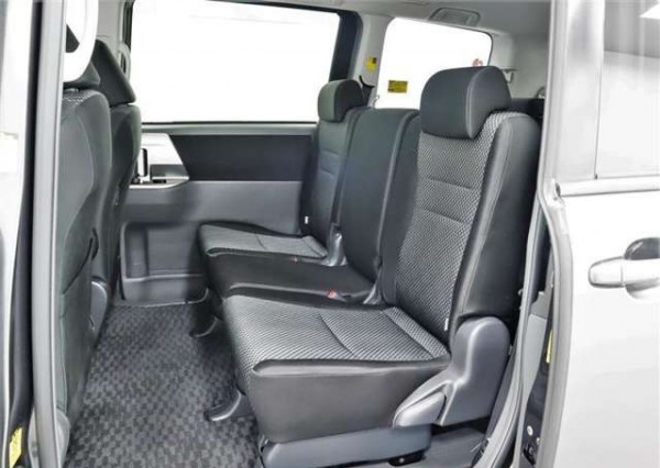 Toyota noah with car rental in Uganda and Rwanda